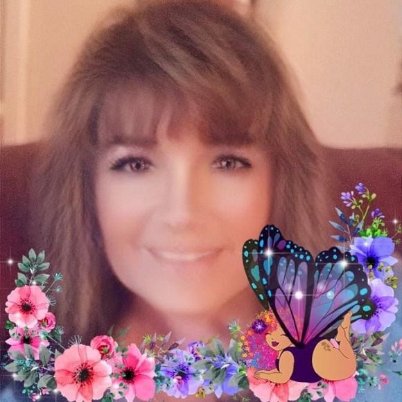 Meet your Posher, Shelley - Picture 1 of 1